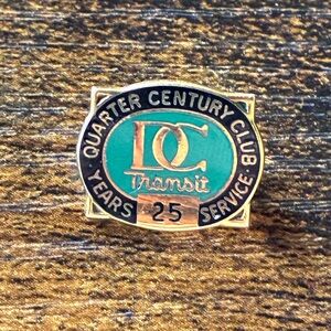 10K Gold Pin 2.47g  - DC Transit Quarter Century Club 25 Years Service Award